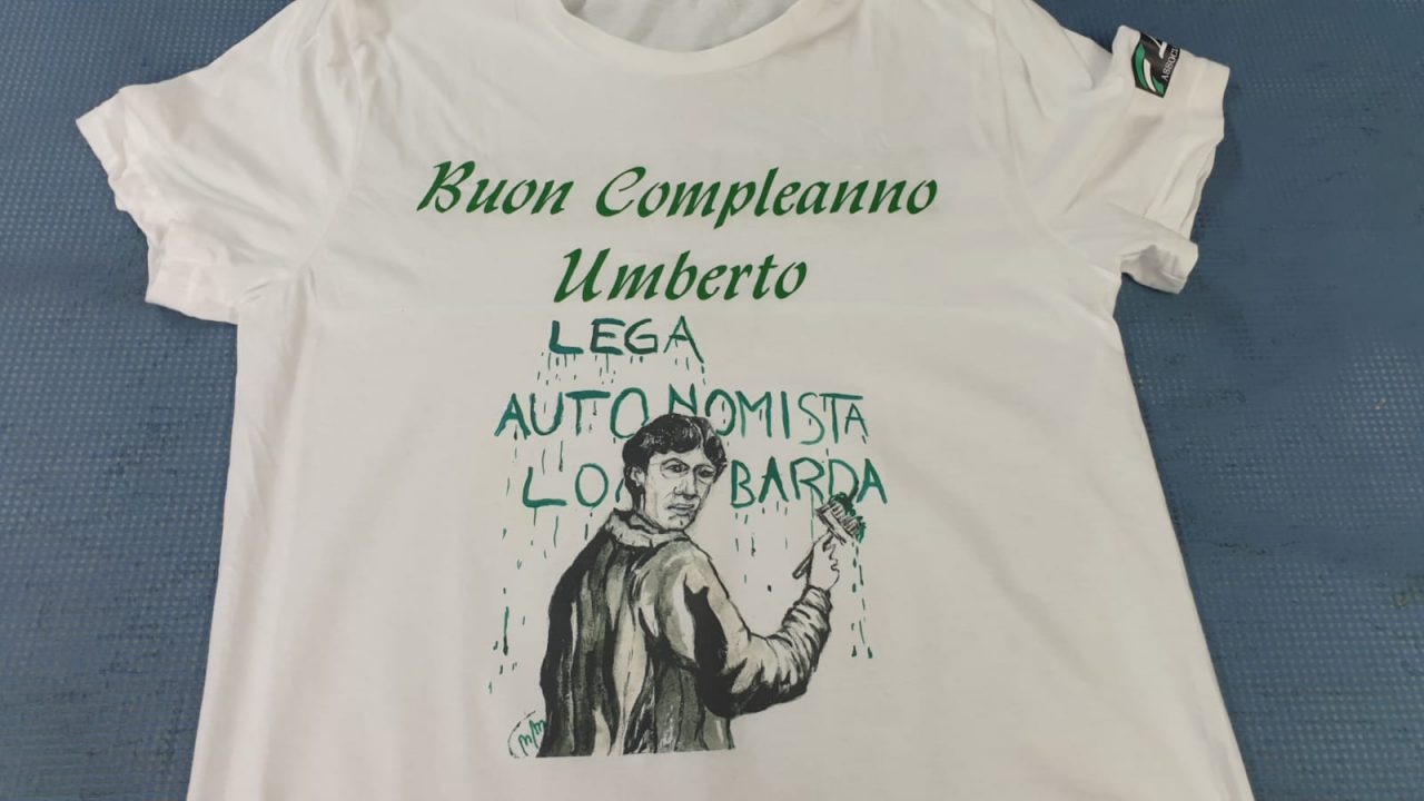 Una maglietta per il compleanno di Bossi