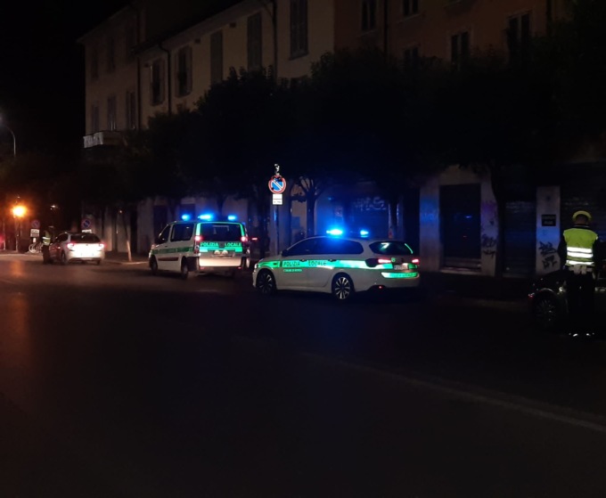 Serata di controlli per la Polizia locale contro prostituzione e illeciti alla guida