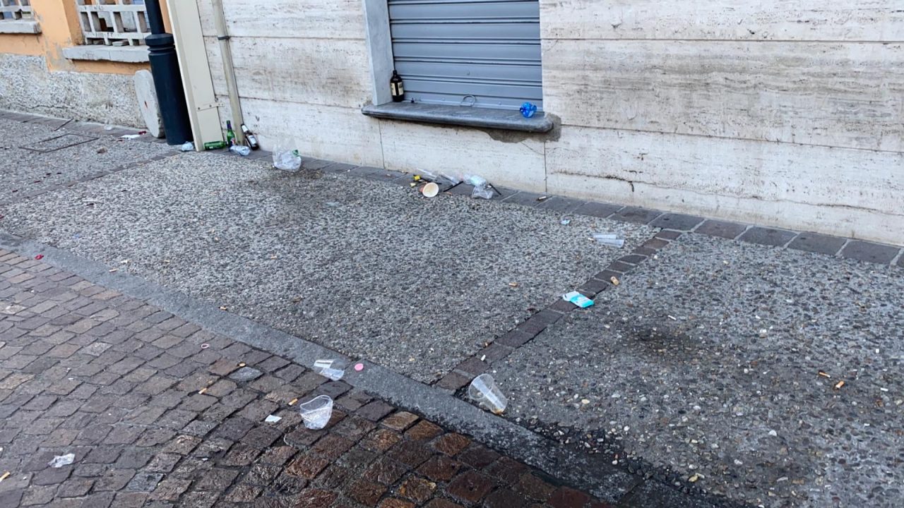 Dopo la movida del weekend Monza si sveglia così FOTO