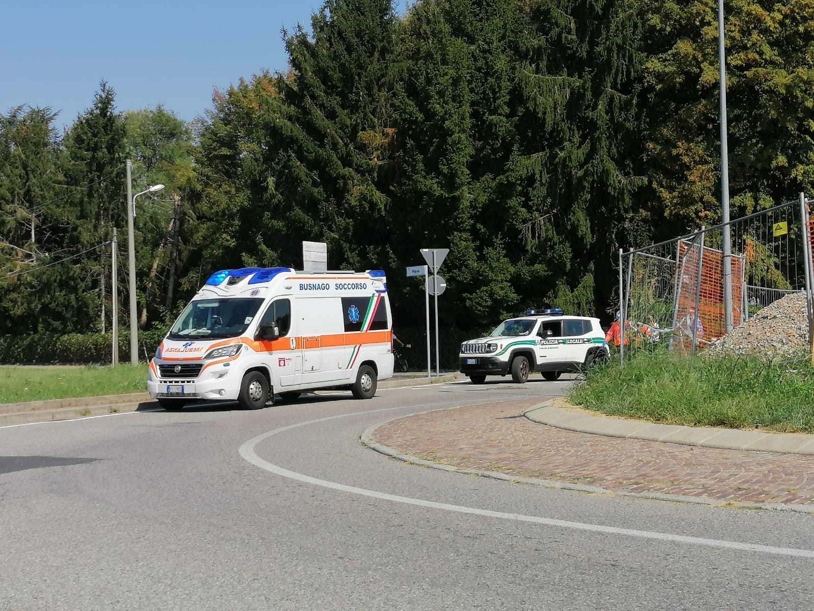 busnago caduta da bici per un 66enne trasportato in ospedale in elicottero prima monza