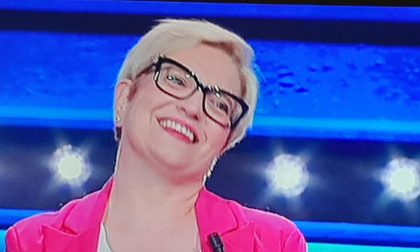 L'esuberante Lucia di Meda protagonista in tv a "I soliti ignoti"