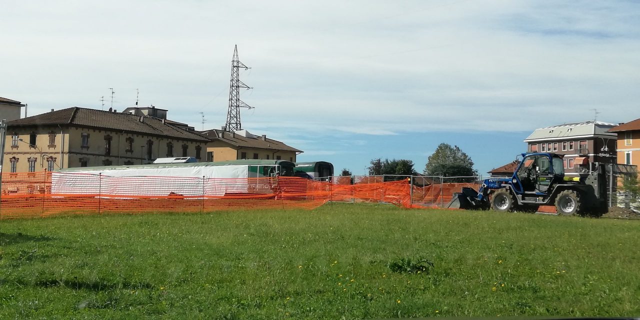 Iniziato lo spostamento dei vagoni dalla stazione
