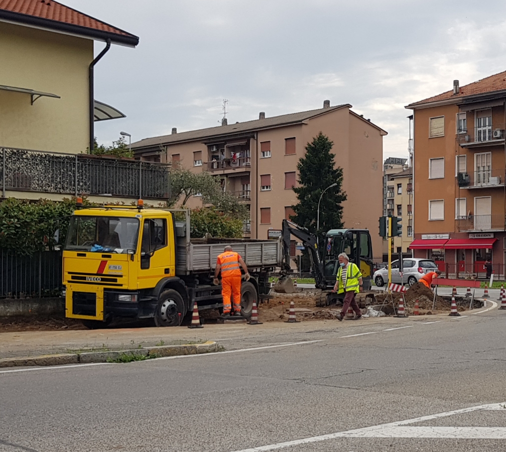 Arcore, chiude per tre giorni il cavalcavia della “Peg”: disagi in vista
