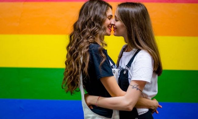 Erika e Martina, testimoni della lotta alle discriminazioni