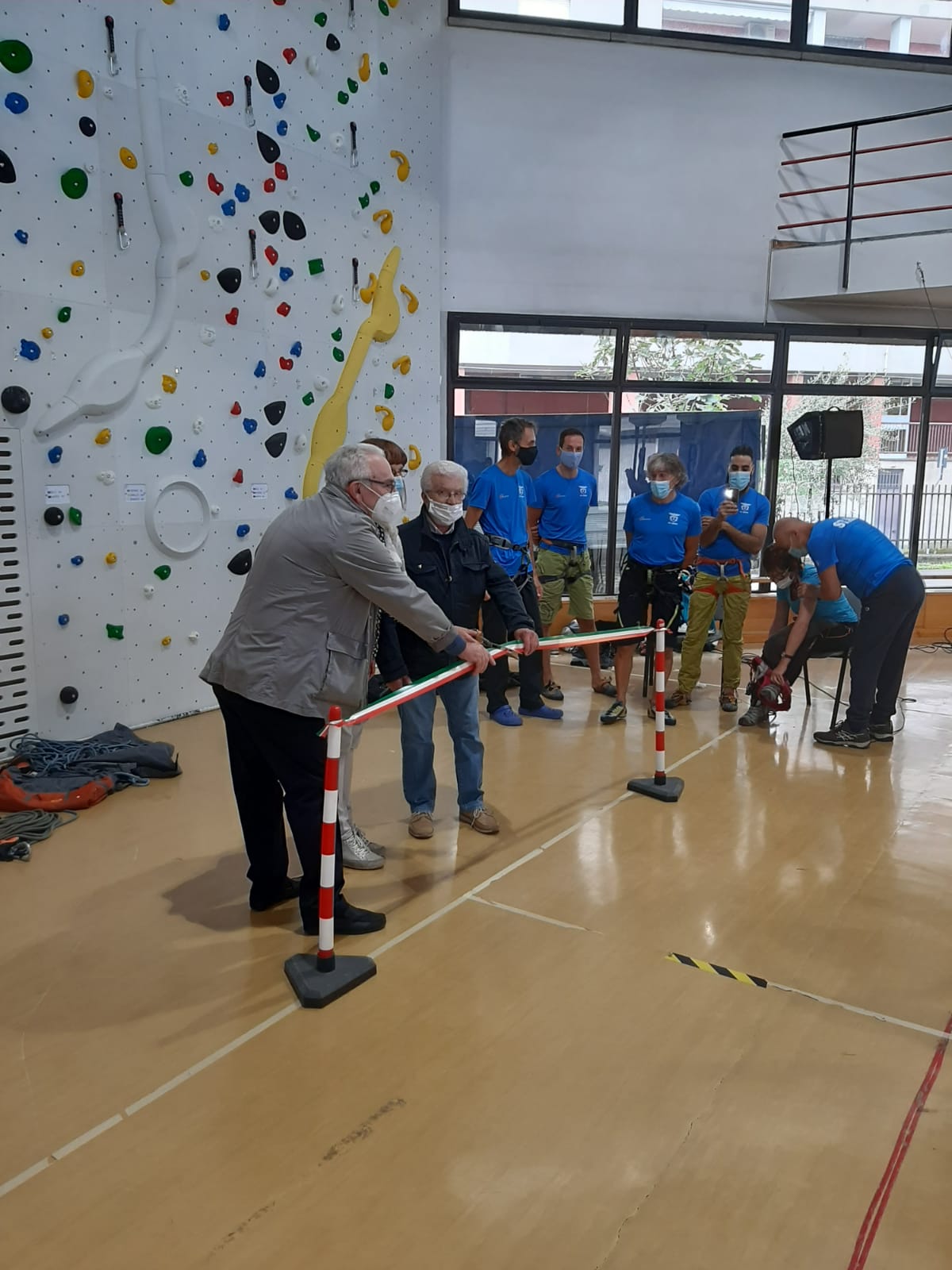 La montagna è a Lissone, corso di arrampicata del Cai per bambini