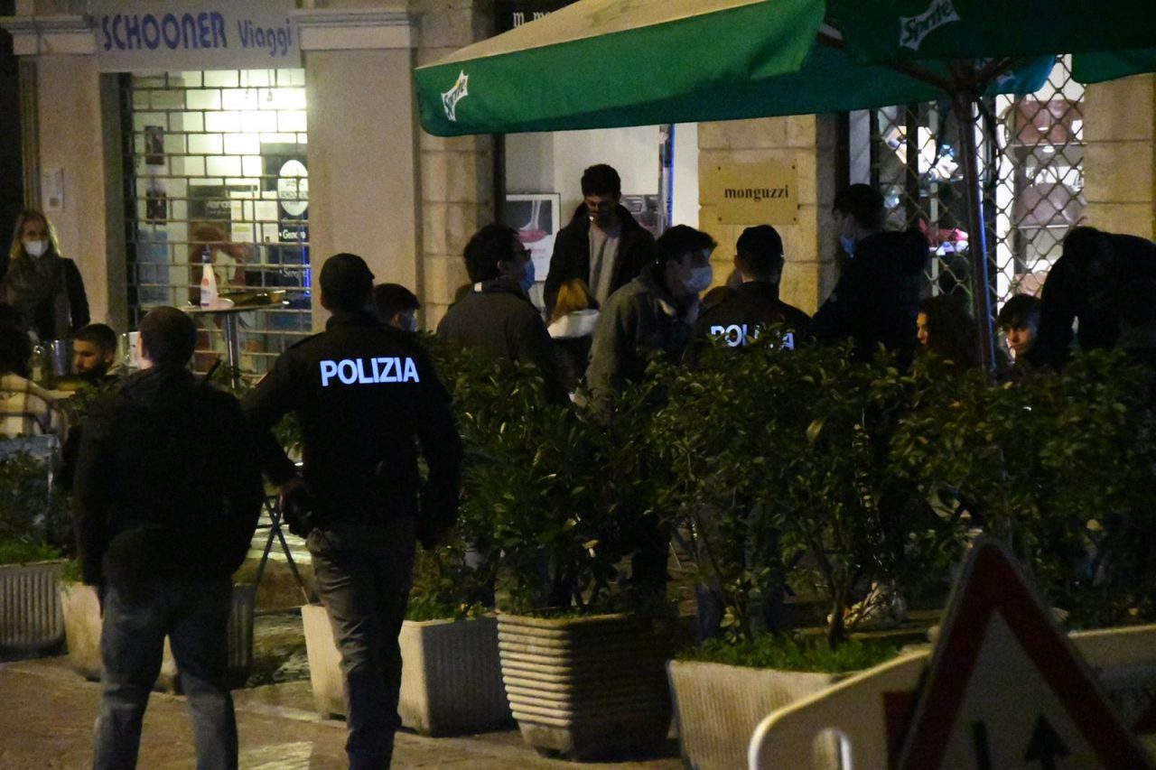 Servizio anti-Covid, oltre trenta sanzioni e una denuncia