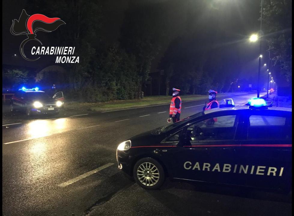 Denunciato ubriaco alla guida di un’auto rubata