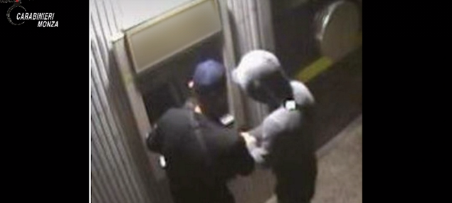 Erano specializzati nei furti ai bancomat: in sei finiscono in carcere VIDEO