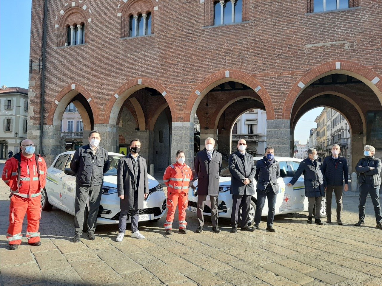 Auto elettriche in sharing a disposizione di Croce Rossa Italiana