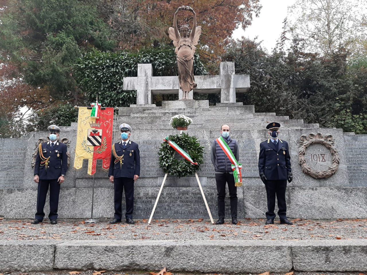 Un 4 Novembre sottotono a Meda, il sindaco: “Un tempo c’era la guerra, ora ci sta colpendo il virus”