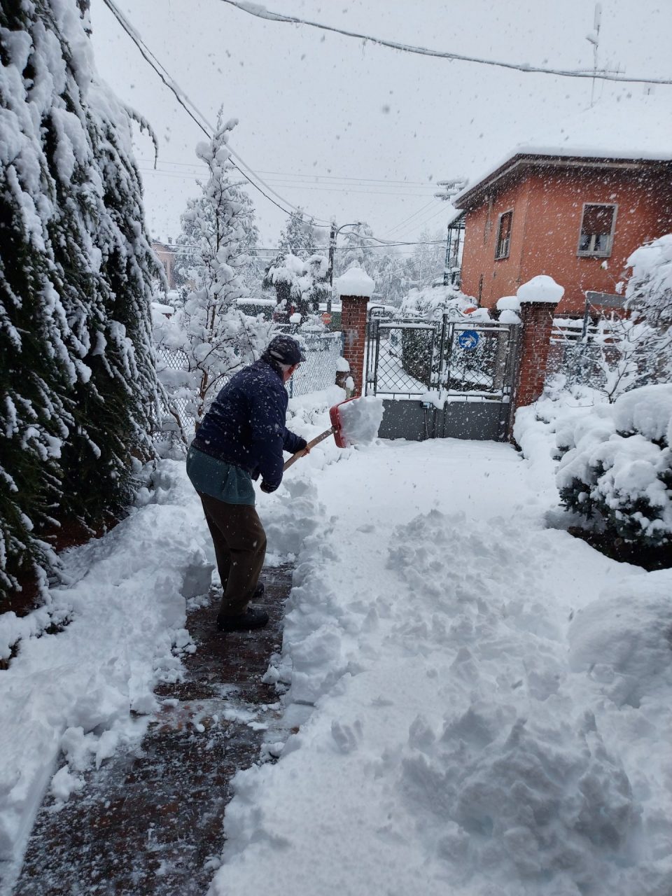 Multe fino a 500 euro a chi non spala la neve