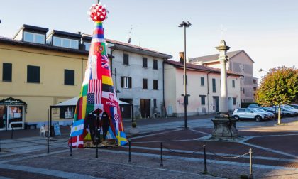 A Colnago il coronavirus diventa... il puntale dell'albero di Natale
