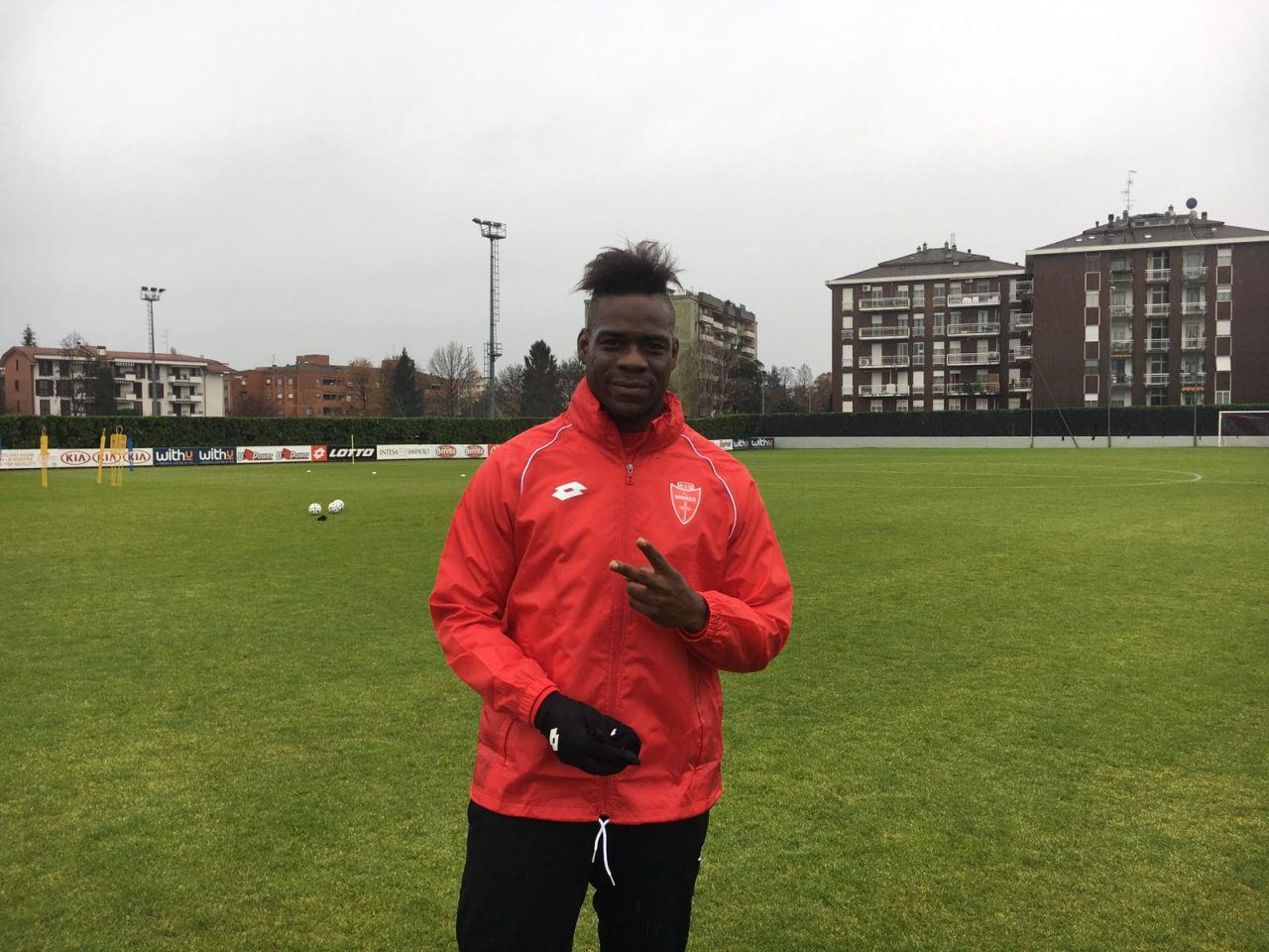 Primi allenamenti al Monzello per Mario Balotelli VIDEO