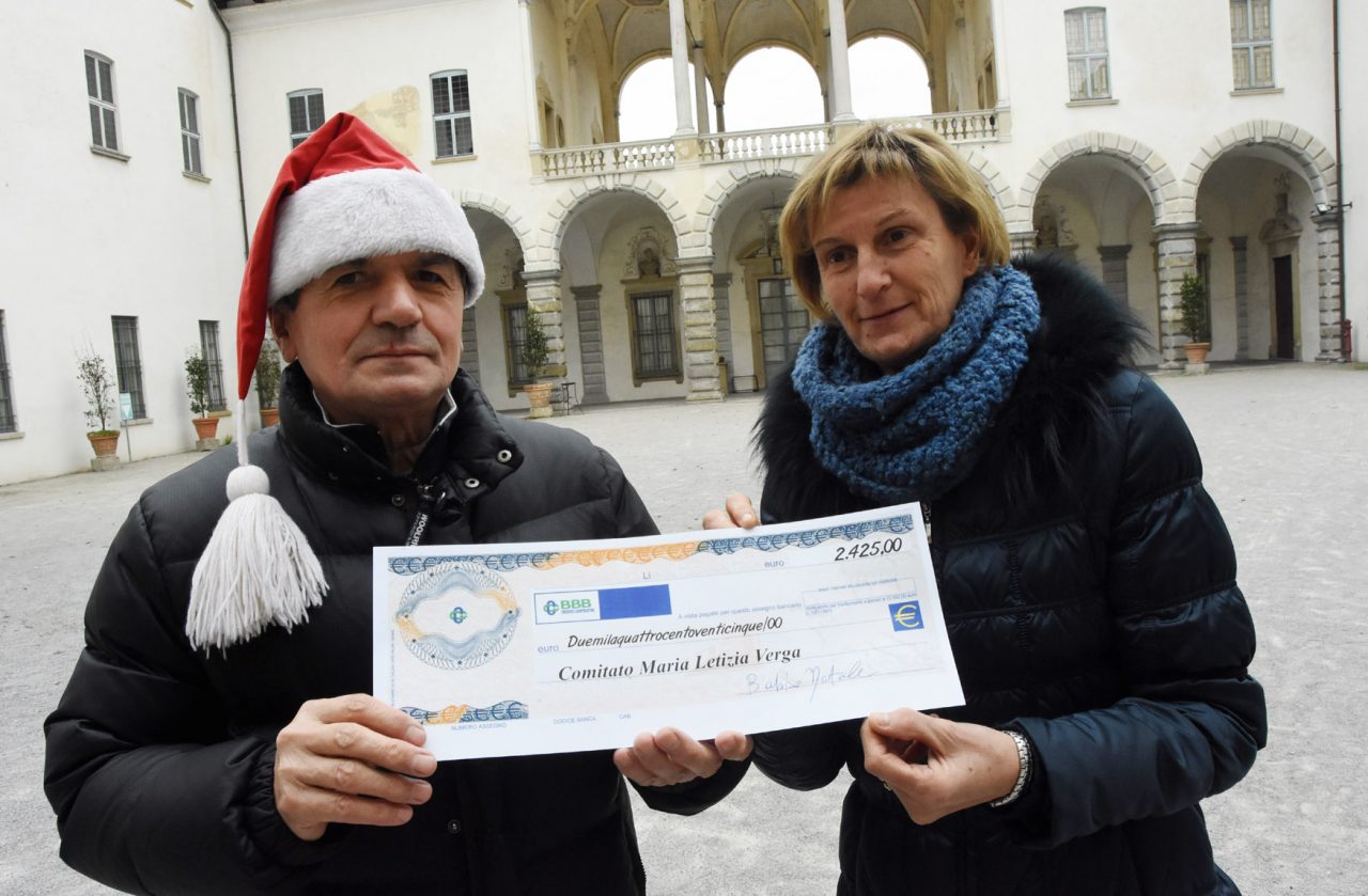 Il Covid-19 non ferma Babbo Natale, ma la slitta resta nel box