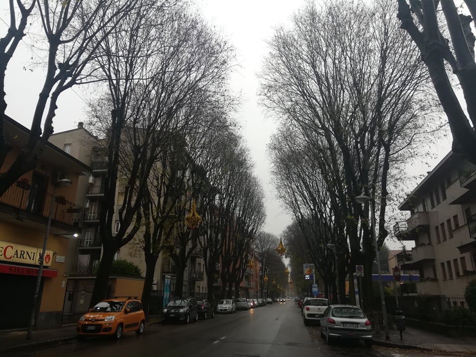 Incubo “spaccasassi” anche in viale Romagna