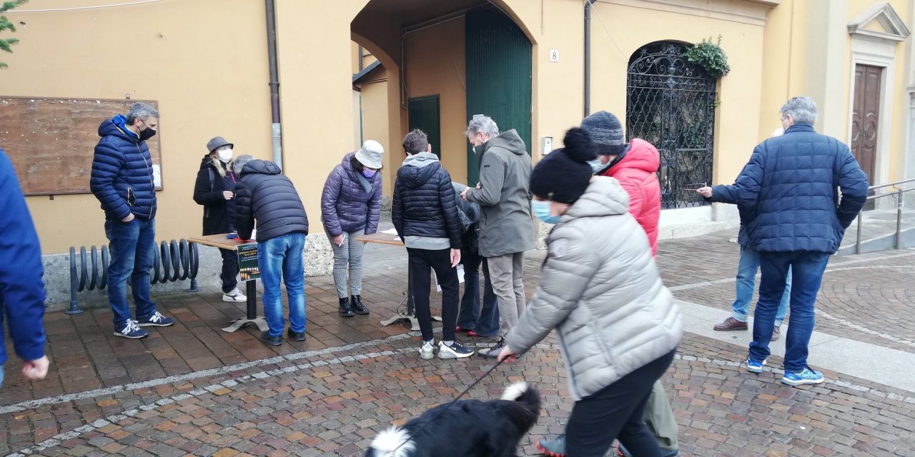 Oreno, è scontro sulla riqualificazione di via Rota