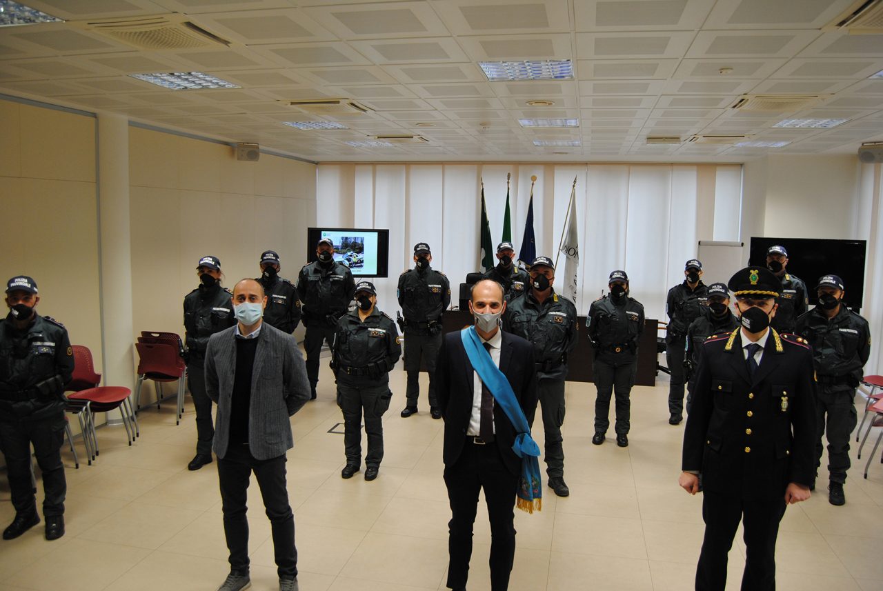 San Sebastiano patrono delle Polizie locali: 15 nastrini covid e una medaglia per il lungo comando a Flavio Zanardo