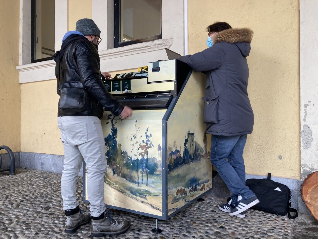 Villasanta, nuove modalità di ritiro dell’Ecuosacco grazie al distributore automatico