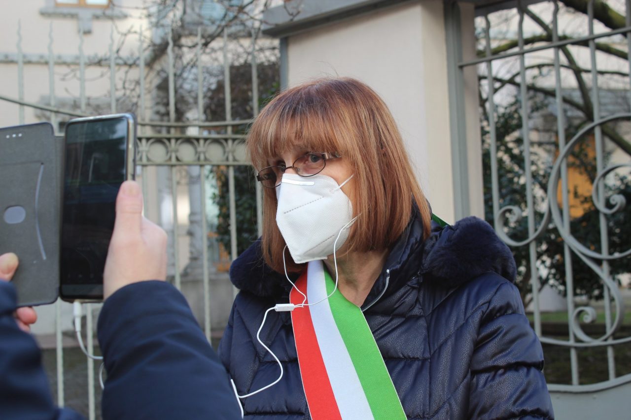 Covid, crescono i positivi e rilevata anche la variante
