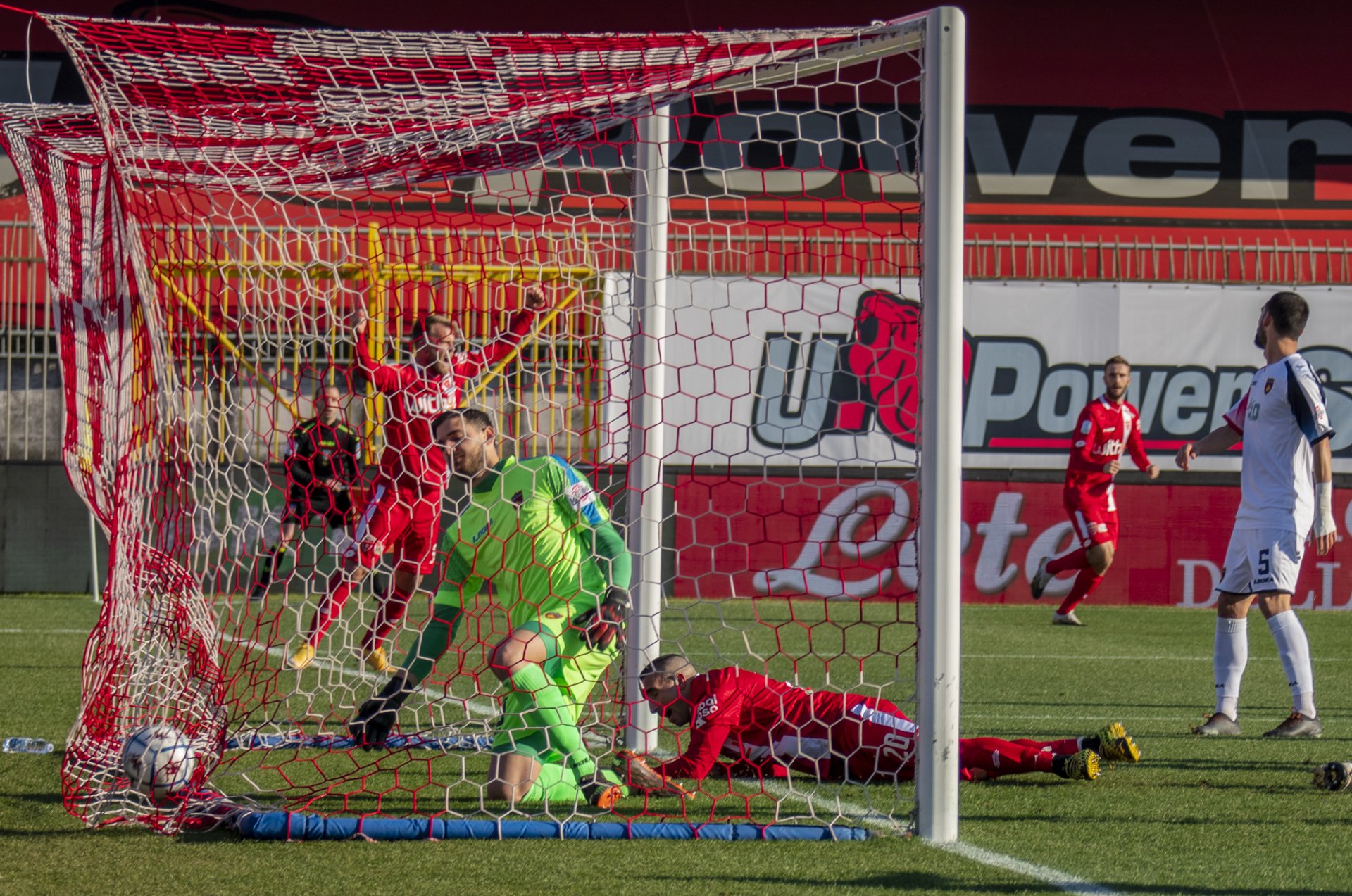 Monza_Cosenza-3 Gol Barilla 03