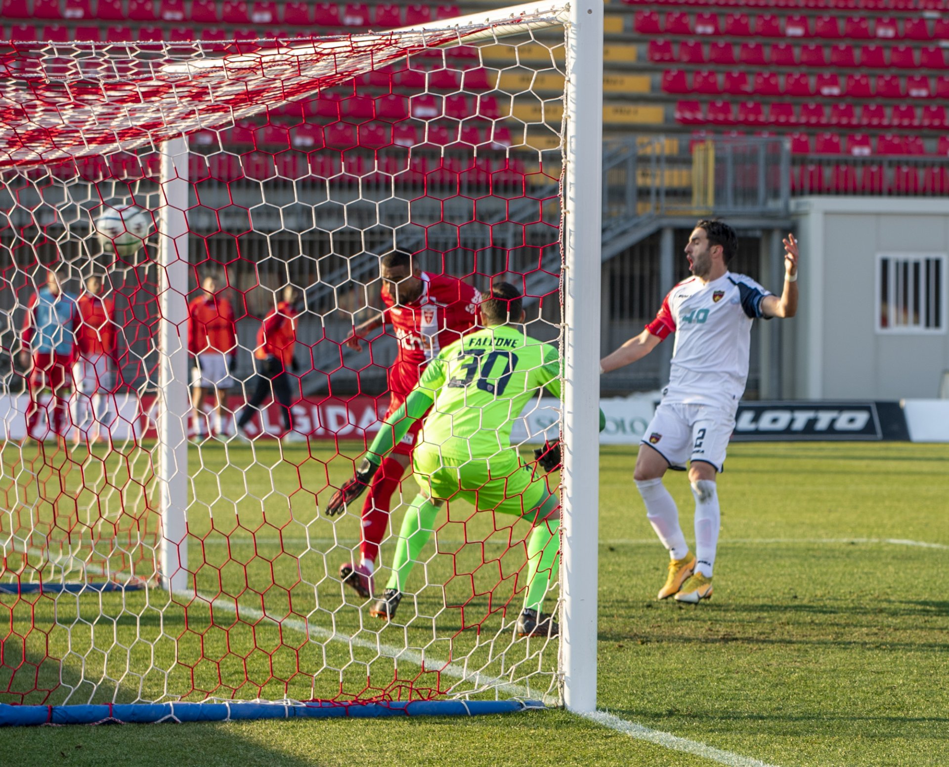 Monza_Cosenza-42 Gol annullato Boateng 2