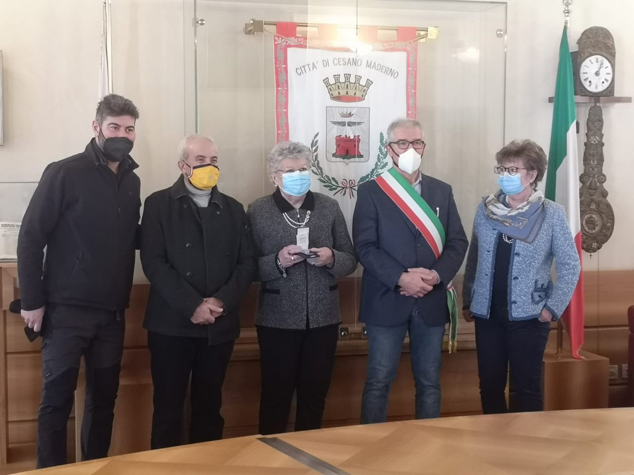 Carlo Nava, sopravvissuto al lager nazista e tornato in Italia a piedi. Oggi la consegna della Medaglia alla memoria