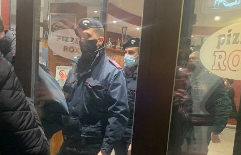 “Troppe forze dell’ordine per multare un ristoratore”