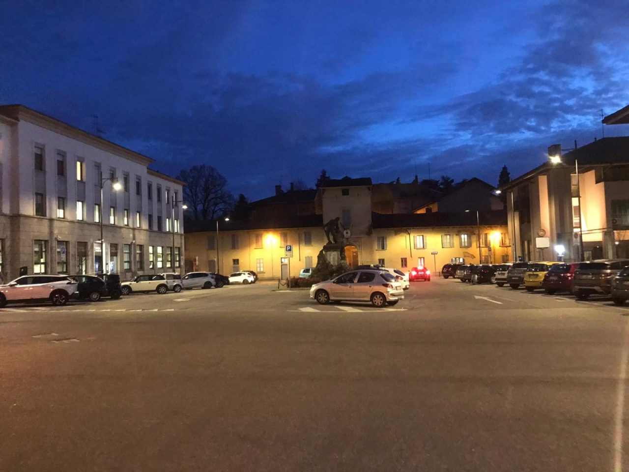Vimercate: nuova luce in piazza Unità d’Italia e non solo