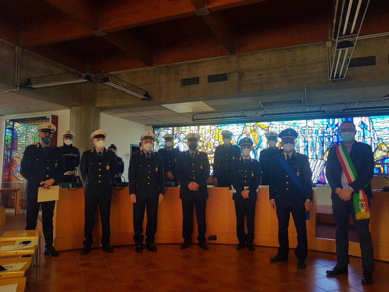 Giussano, agenti  della Polizia locale premiati