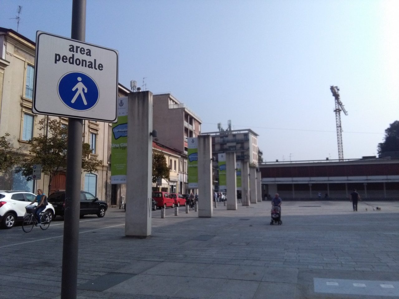Lissone piazza Libertà episodio di razzismo