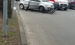 Incidente a Monza, ciclista finisce sotto un'auto
