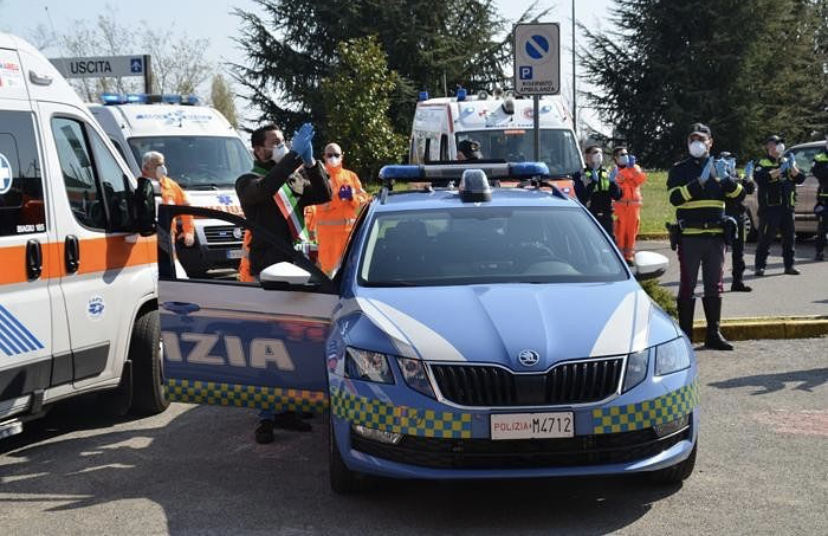 Covid, il sindaco di Carate: “Ho pianto davanti all’ospedale”