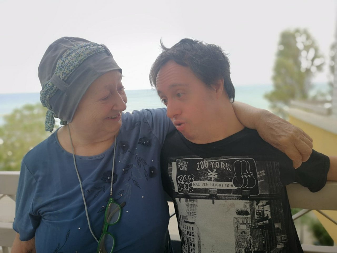 L’ultimo desiderio dell’ex parrucchiera di Meda: “Mio figlio disabile resti nella nostra casa”