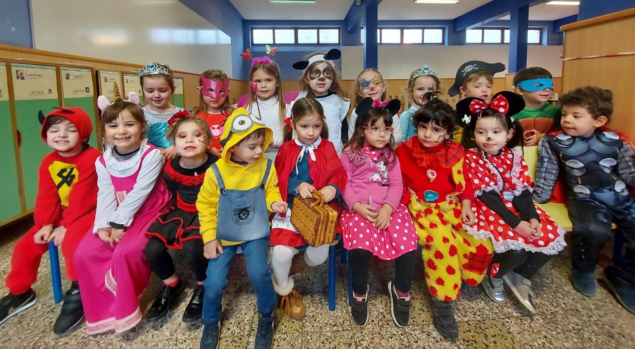 Mille maschere colorate: tutte le foto del Carnevale negli asili