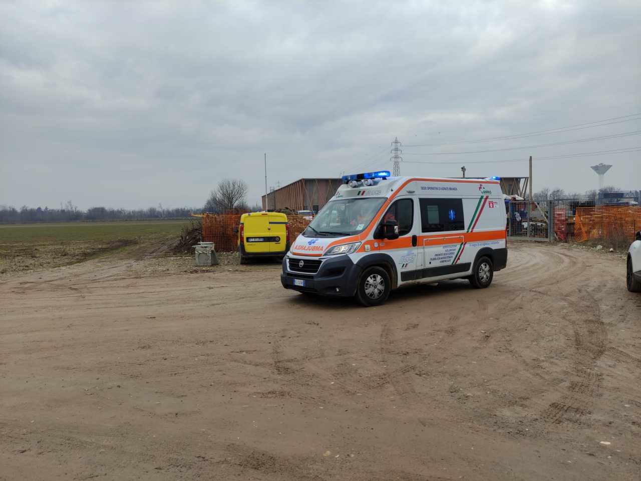 Infortunio in un cantiere: elisoccorso a Cavenago