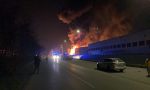 Devastante incendio in ditta a Pozzo d’Adda: spente dopo una notte di lavoro le fiamme