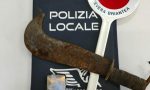 Sequestrati cocaina e un altro machete: la Polizia locale dichiara guerra ai pusher