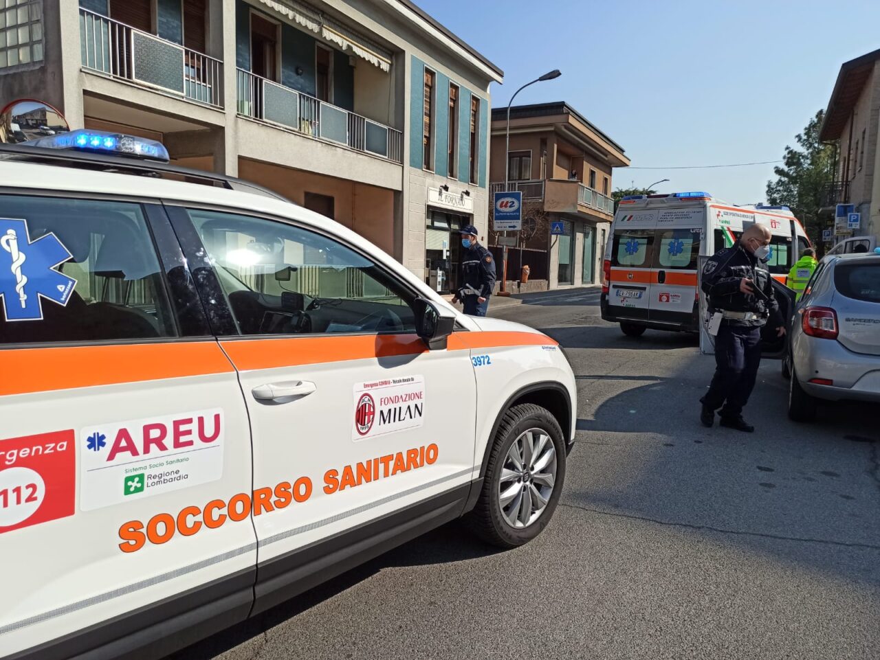Malore al volante, si schianta con l’auto: gravissimo 74enne