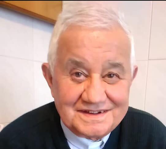 Lesmo in lutto per la scomparsa di don Vittorio Bruni