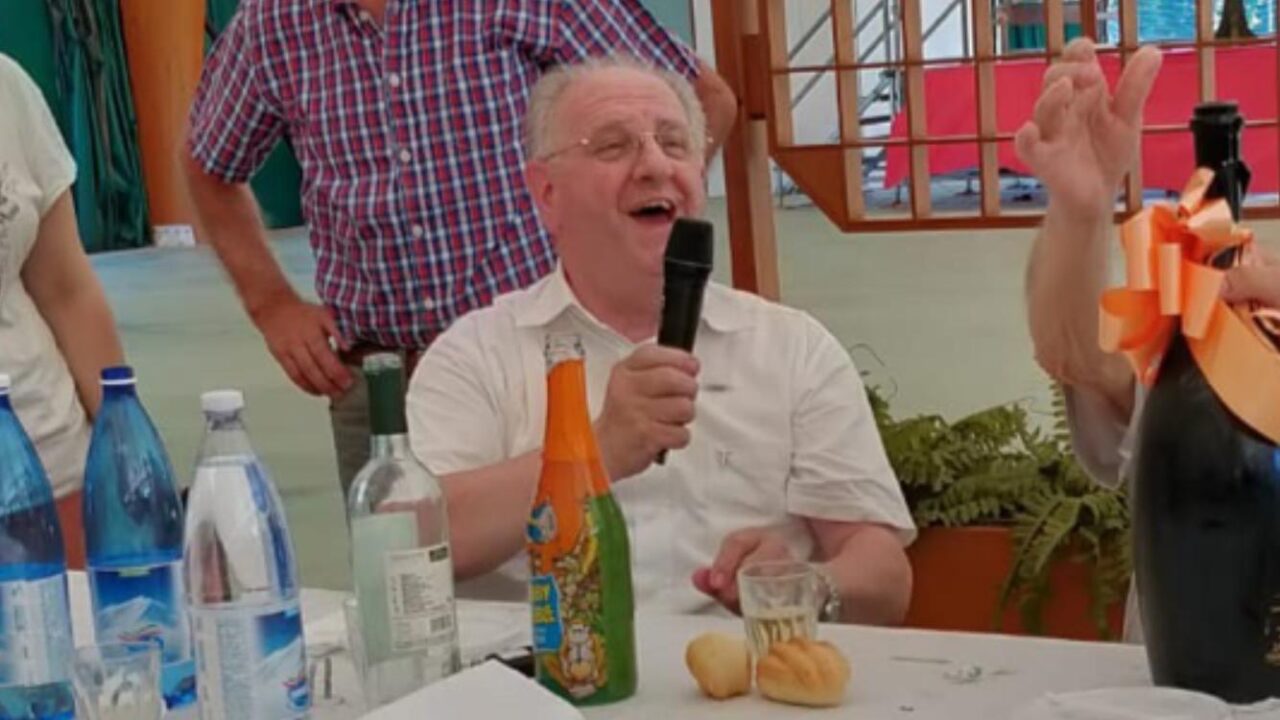 Don Mauro Radice e il suo “Va che bèl”,  un inno alla vita