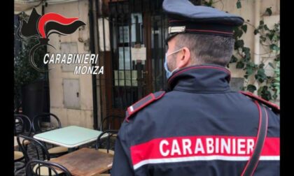 Rissa a Muggiò, dopo gli arresti i Carabinieri chiudono anche un esercizio commerciale