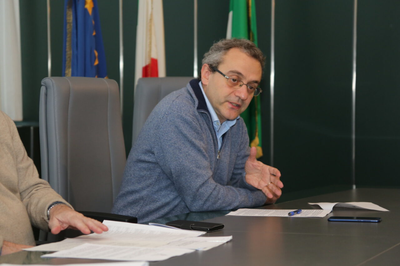 Certificati digitali e servizi comunali si pagano online: 2mila operazioni