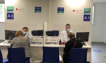 Nell'hub ex Philips a Monza subito otto linee vaccinali
