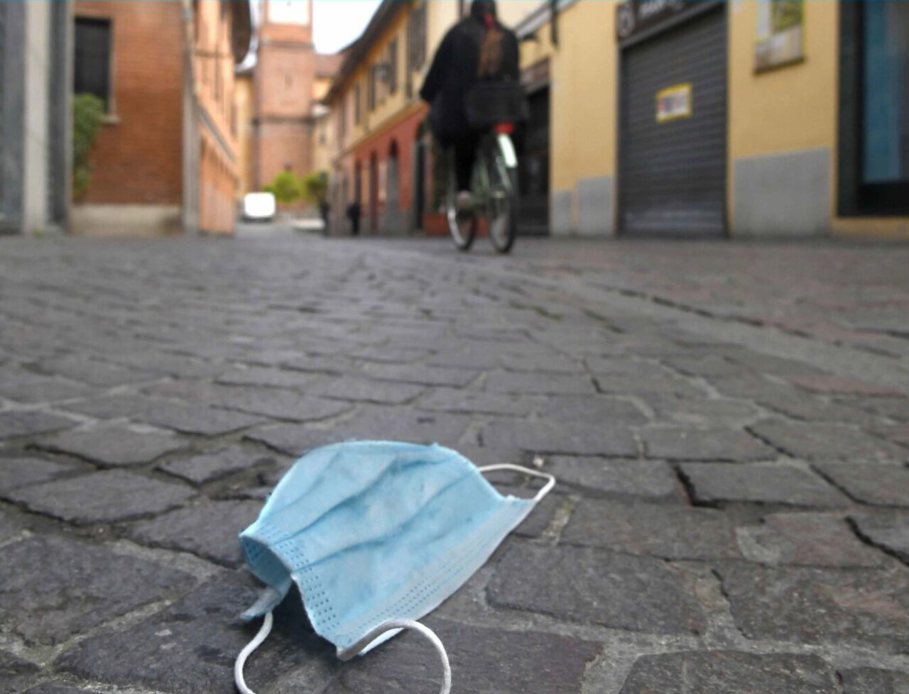 Il Comune ricorda a tutti come smaltire le mascherine
