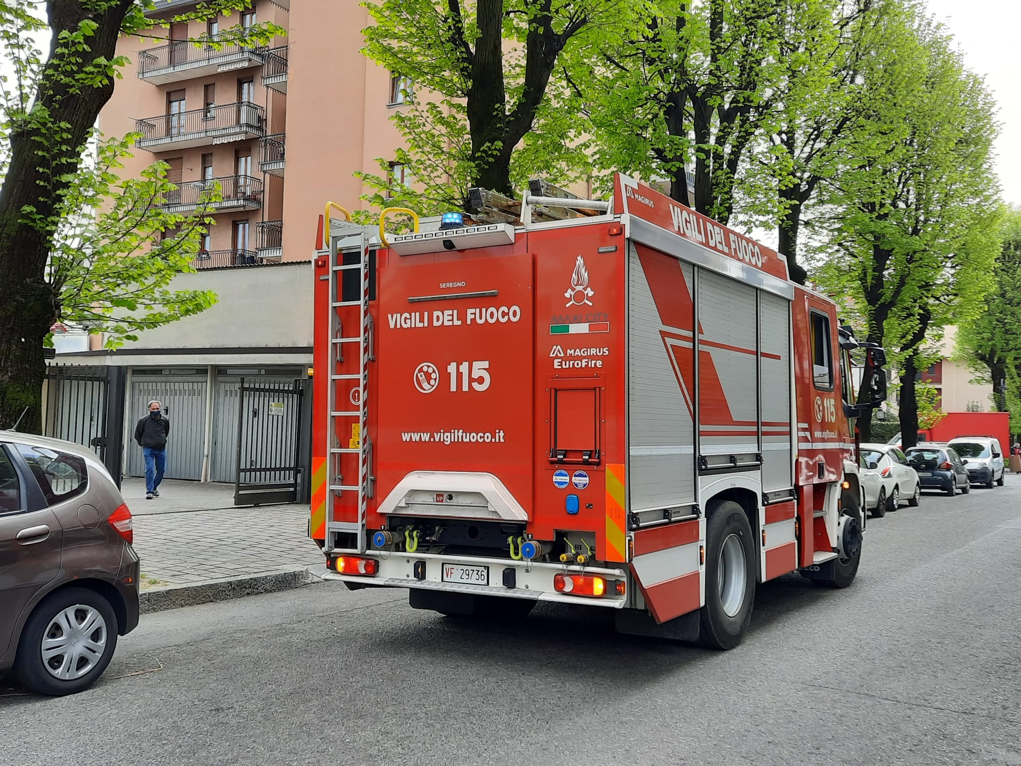 viale Santuario1