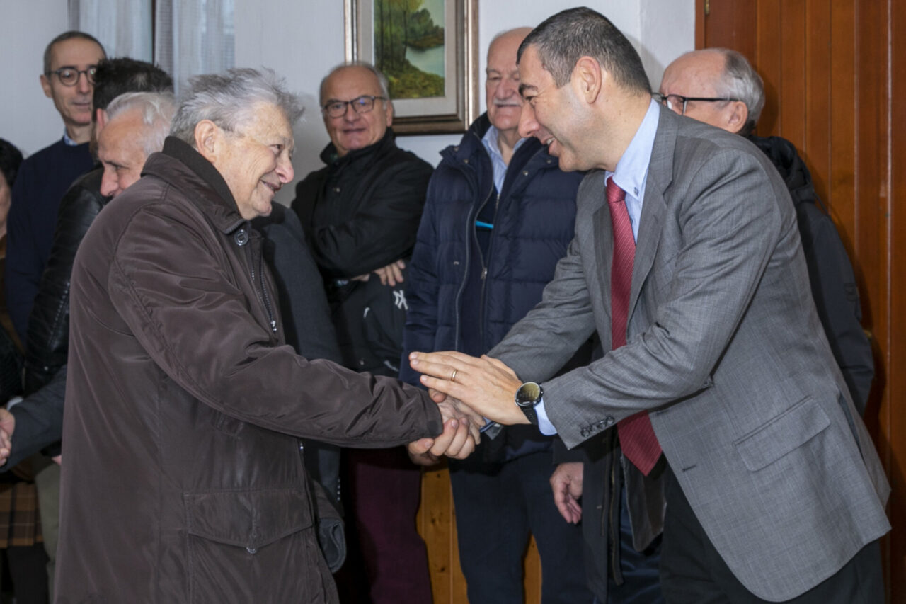 Vimercate piange l’amato farmacista
