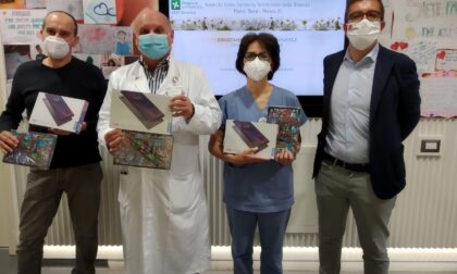 I lavoratori della Knorr-Bremse donano tablet ai bambini del reparto di pediatria a Vimercate