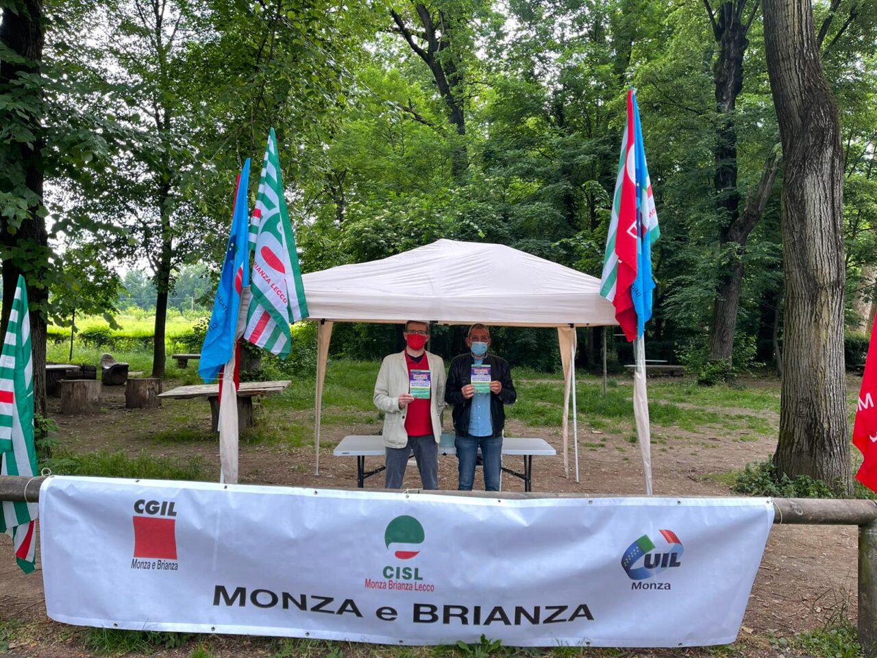 “Nessun profitto sulla pandemia”, Cgil, Cisl e Uil in presidio a Monza