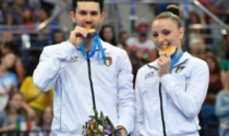 Il vimercatese Davide Donati e la compagna Michela Castoldi salutano l'Aerobica dal tetto del Mondo