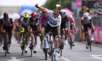 Nizzolo stappa: prima vittoria al Giro
